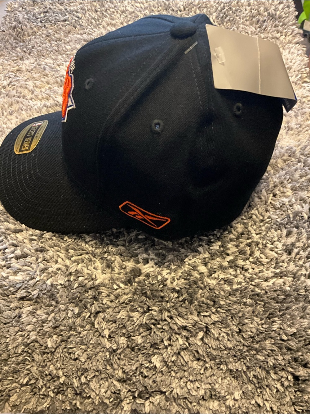 New York Knicks NBA Authentic Reebok Flex Fitted Hat - Picture 2 of 6